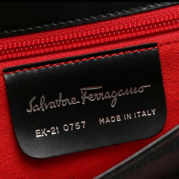 Ferragamo baguette shoulder bag - Picture 5 of 7